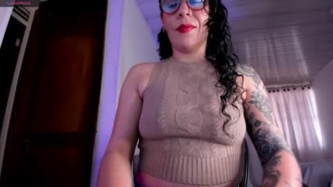 Snapshot of mia_velvet1 chatting on 06-02-26, 02:08 MIA online show from 06-02-26, 02:08