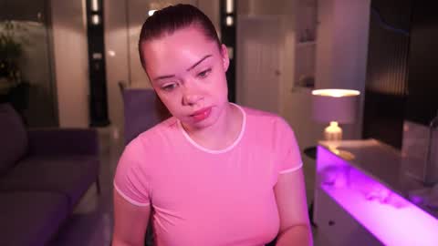 VixenMia online show from 10-15-25, 02:55