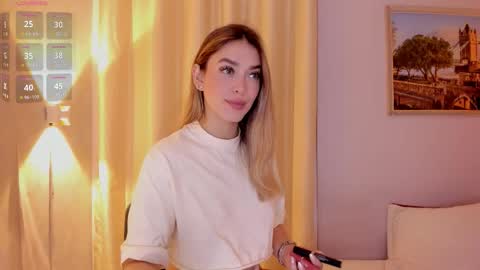 Mia White  online show from 03-29-26, 01:00