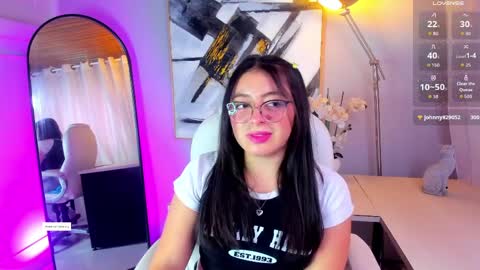 mia_wills_ online show from 04-09-26, 04:56