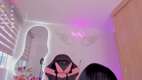 Snapshot of mia_yourmommy chatting on 07-03-26, 10:49 online show from 07-03-26, 10:49