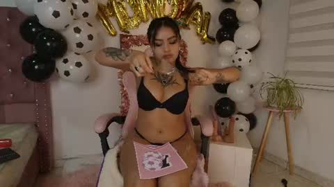 Snapshot of mia_zafir chatting on 06-11-26, 02:53 mia_zafir online show from 06-11-26, 02:53
