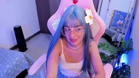 mia  nicolle online show from 03-06-25, 07:03