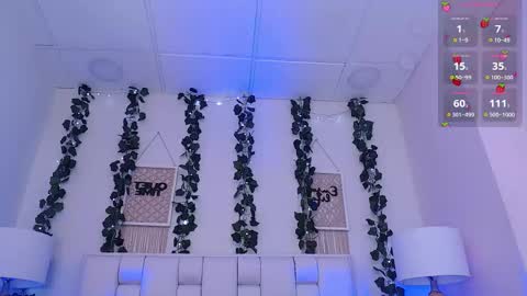 Mia online show from 03-04-25, 02:42