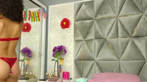Snapshot of miaa_grace_ chatting on 06-22-26, 12:46 MIIA online show from 06-22-26, 12:46