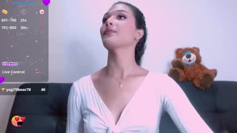 Mia online show from 12-02-24, 02:41