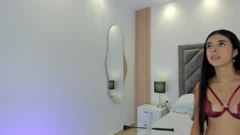 Snapshot of miaa_lind chatting on 03-11-26, 05:02 miaa Lind online show from 03-11-26, 05:02