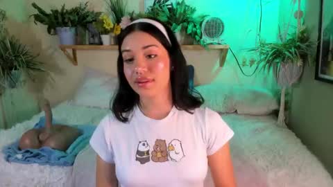 Miaa online show from 11-08-25, 03:50