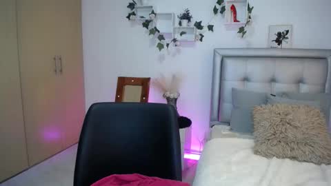 miaa_star_1x online show from 11-15-25, 11:40