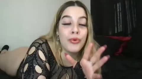 Mia Moji online show from 03-13-26, 01:07