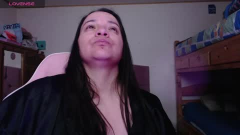 MIA online show from 05-15-26, 06:37