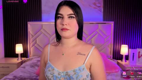 Miaa Farrel online show from 04-06-26, 07:04