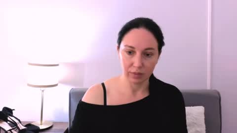 Snapshot of miaalluring chatting on 07-20-26, 04:20 Mia online show from 07-20-26, 04:20