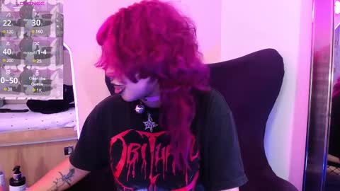 Mia online show from 02-17-25, 03:42