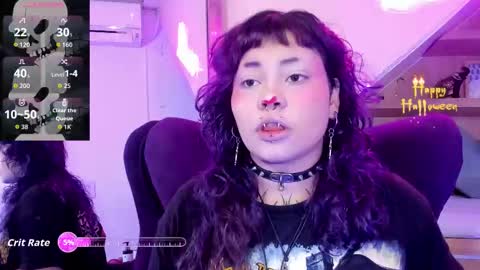 Mia online show from 10-26-25, 03:56