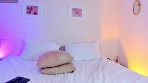 Snapshot of miaasummeer chatting on 05-11-26, 02:45 MiaaSummeer online show from 05-11-26, 02:45
