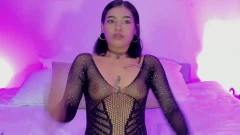 Snapshot of miaasummeer chatting on 05-27-26, 12:13 MiaaSummeer online show from 05-27-26, 12:13