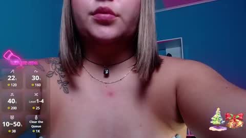 Snapshot of miaawild chatting on 01-05-25, 02:41 Andrea online show from 01-05-25, 02:41