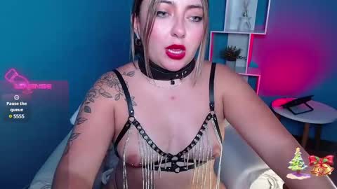 Snapshot of miaawild chatting on 01-05-25, 08:52 Andrea online show from 01-05-25, 08:52