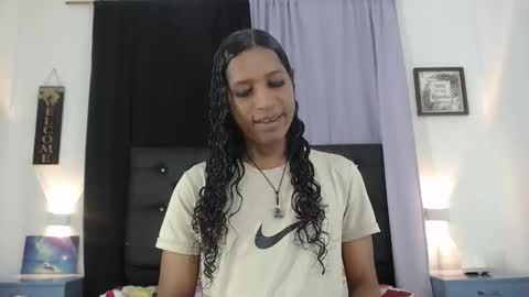 MiaCoock online show from 11-24-25, 12:38