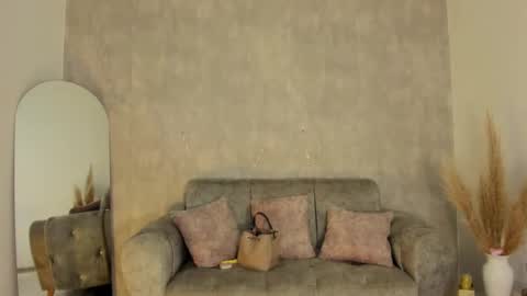 miacooper online show from 02-06-25, 12:26