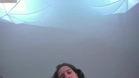 Snapshot of miacours chatting on 05-30-26, 04:15 MiaCours online show from 05-30-26, 04:15