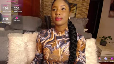 Snapshot of miaderail chatting on 02-08-25, 05:18 Sofi online show from 02-08-25, 05:18