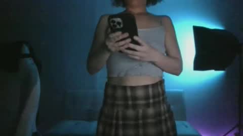 Snapshot of miaellababy chatting on 02-12-26, 03:23 miaellababy online show from 02-12-26, 03:23