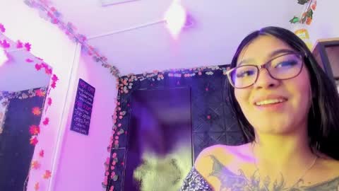 miafox_03 online show from 04-10-26, 04:23