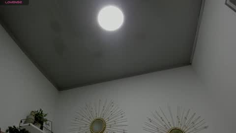 Miah Collins online show from 02-12-25, 10:56