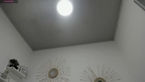 Miah Collins online show from 10-06-25, 11:40