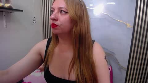 Snapshot of miah_princess chatting on 02-08-26, 03:43 miah_princess online show from 02-08-26, 03:43