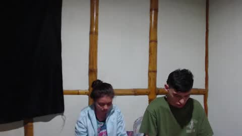 Snapshot of miahells chatting on 02-10-25, 11:23 Mia Sam online show from 02-10-25, 11:23