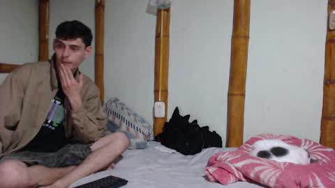 Snapshot of miahells chatting on 02-27-25, 10:09 Mia Sam online show from 02-27-25, 10:09