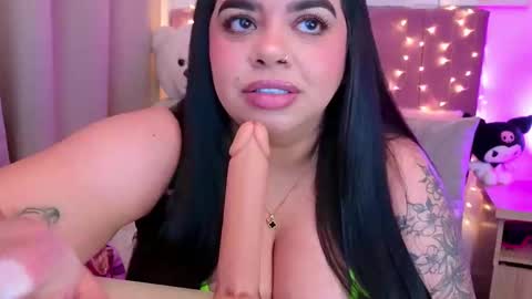 Snapshot of miahjoness chatting on 01-07-26, 01:19 Miah Joness online show from 01-07-26, 01:19