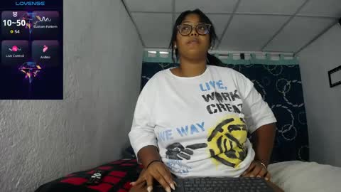 Snapshot of miajoseph_ chatting on 05-05-26, 03:03 miajoseph_ online show from 05-05-26, 03:03