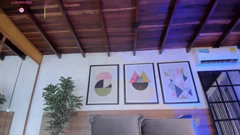 Snapshot of miakay1 chatting on 11-29-25, 03:42 Mia online show from 11-29-25, 03:42