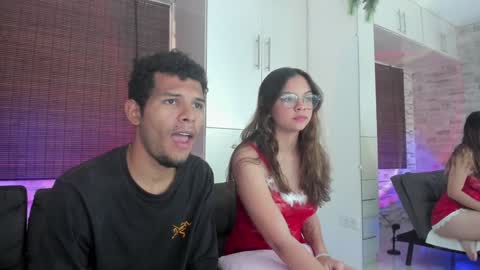 Mia online show from 12-16-24, 07:10