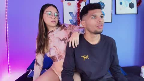 Mia online show from 12-23-24, 07:20