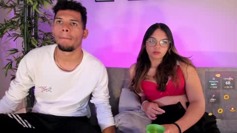 Mia online show from 01-12-25, 04:29