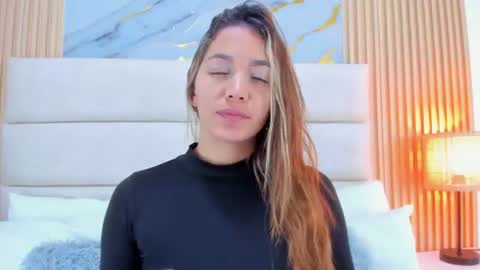 Snapshot of miamalkovaa_ chatting on 07-13-26, 03:04 Mia Malkova online show from 07-13-26, 03:04
