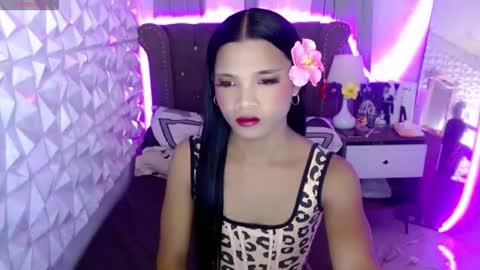 miamalkovax online show from 05-18-26, 12:55