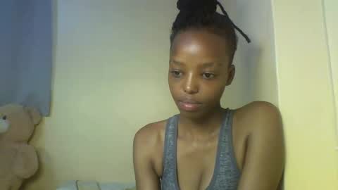 Muffin online show from 01-10-26, 01:02