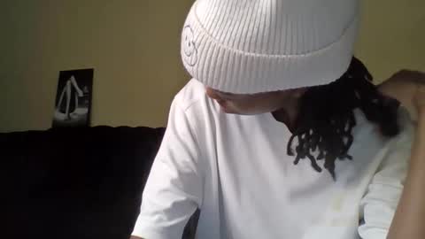 Muffin online show from 04-16-26, 12:11