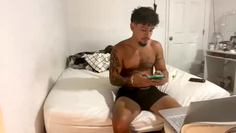 Snapshot of miamiclos1 chatting on 02-24-26, 02:53 miamiclos1 online show from 02-24-26, 02:53