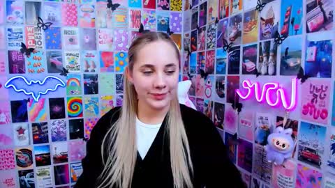 Snapshot of miamilas chatting on 02-17-26, 03:19 miamilas online show from 02-17-26, 03:19