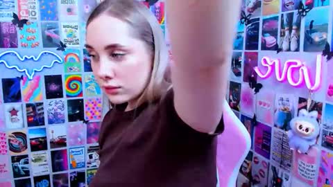 Snapshot of miamilas chatting on 03-20-26, 04:12 miamilas online show from 03-20-26, 04:12