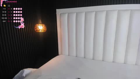 Mia Mistrex online show from 09-10-25, 04:12