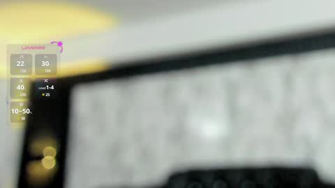 Mia   -5 7001400 Follow  online show from 01-22-25, 03:40