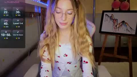 Snapshot of miamooonn chatting on 07-05-26, 02:35 MiaMoon online show from 07-05-26, 02:35